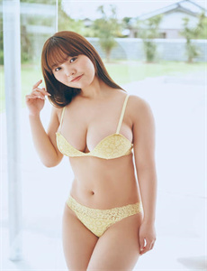 我和妽妽在厨房里的激情区二区