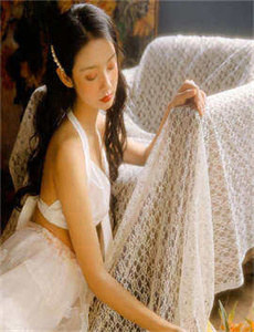 人妻被下媚药HD